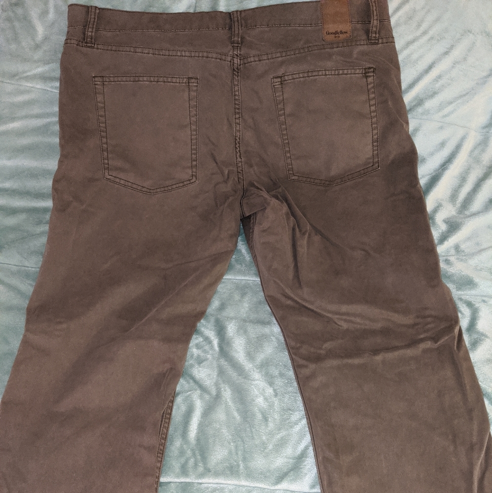 Khakis - Picture 3 of 4